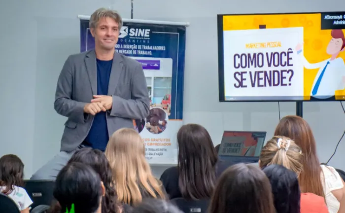 Governo do Tocantins disponibiliza 977 vagas de emprego e promove curso de Marketing Pessoal nesta sexta-feira, 8